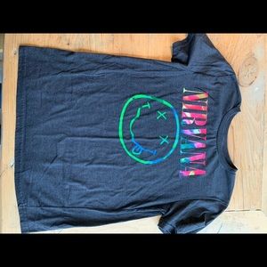 Nirvana T | Size M